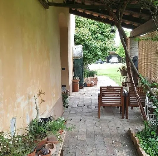 Bed and breakfast La Palazza 3*