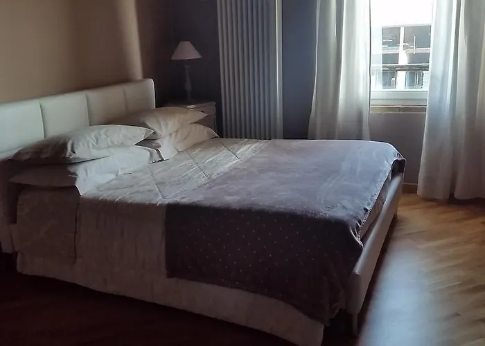 La Palazza Oda ve Kahvaltı Russi